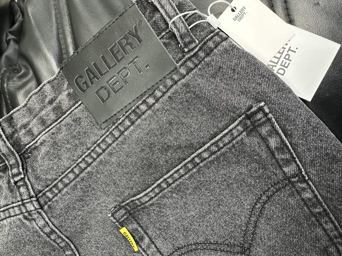 Chrome Hearts Pants 8102
